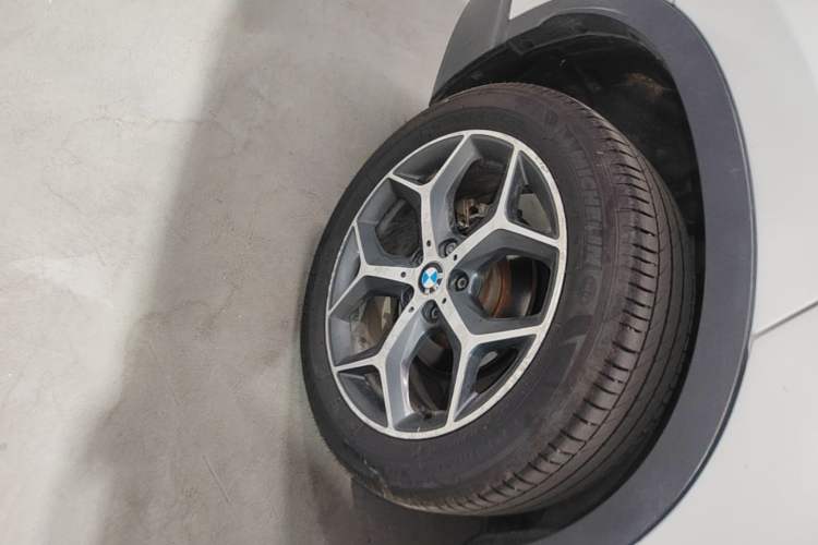 Used BMW X1 2016 sDrive18Li Luxury Model Right Rear Wheel Hub