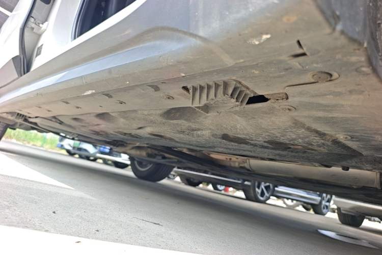 Used BMW X1 2016 sDrive18Li Fashion Model Right Side Sill