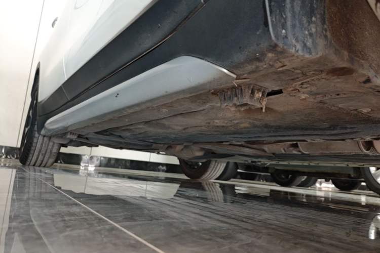Used BMW X1 2016 sDrive20Li Luxury Model Right Side Sill