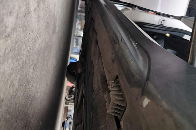 Used BMW X1 2016 sDrive18Li Premium Edition Right Side Sill