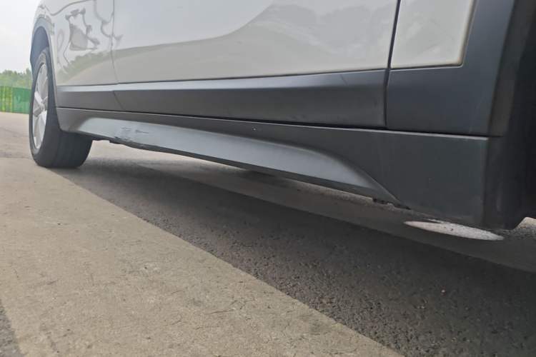 Used BMW X1 2016 sDrive18Li Fashion Model Right Side Sill