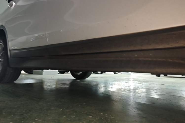 Used BMW X1 2016 sDrive18Li Fashion Model Right Side Sill