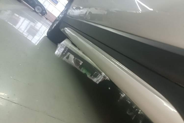 Used BMW X1 2016 sDrive20Li Luxury Model Right Side Sill