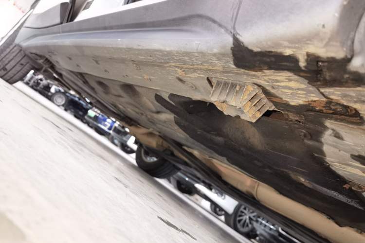 Used BMW X1 2016 sDrive18Li Fashion Model Right Side Sill