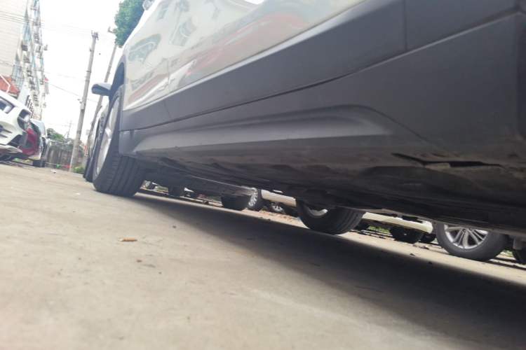 Used BMW X1 2016 sDrive18Li Fashion Model Right Side Sill