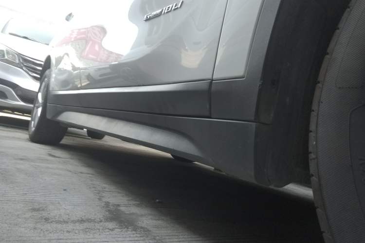Used BMW X1 2016 sDrive18Li Fashion Model Right Side Sill