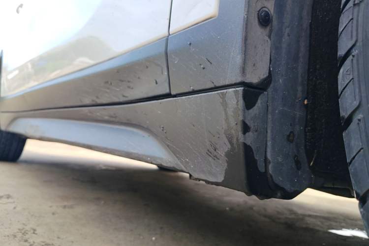 Used BMW X1 2016 sDrive18Li Fashion Model Right Side Sill