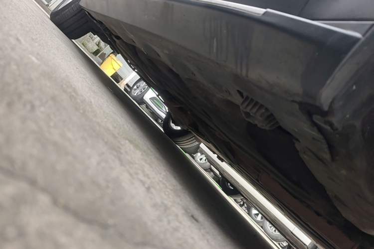 Used BMW X1 2016 sDrive18Li Fashion Model Right Side Sill