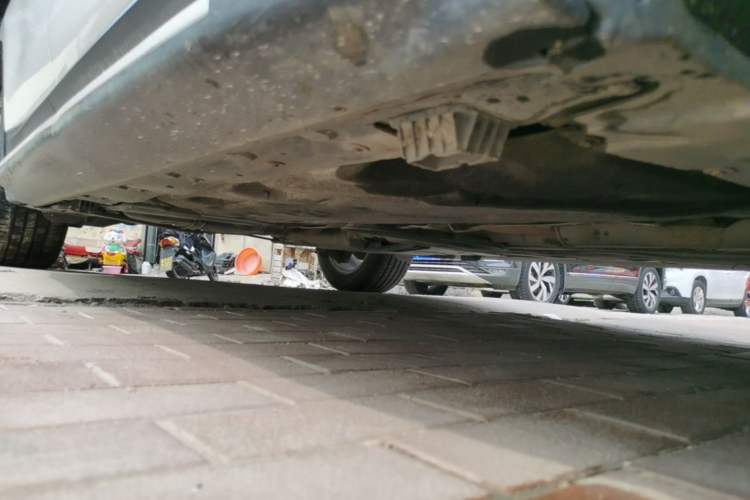 Used BMW X1 2016 sDrive18Li Premium Edition Right Side Sill
