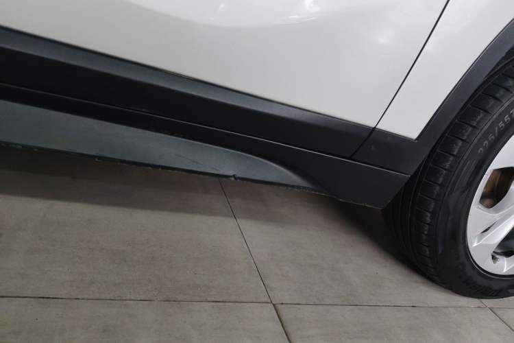 Used BMW X1 2016 sDrive18Li Premium Edition Right Side Sill