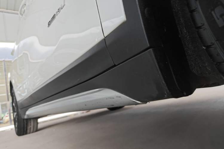 Used BMW X1 2016 sDrive18Li Luxury Model Right Side Sill