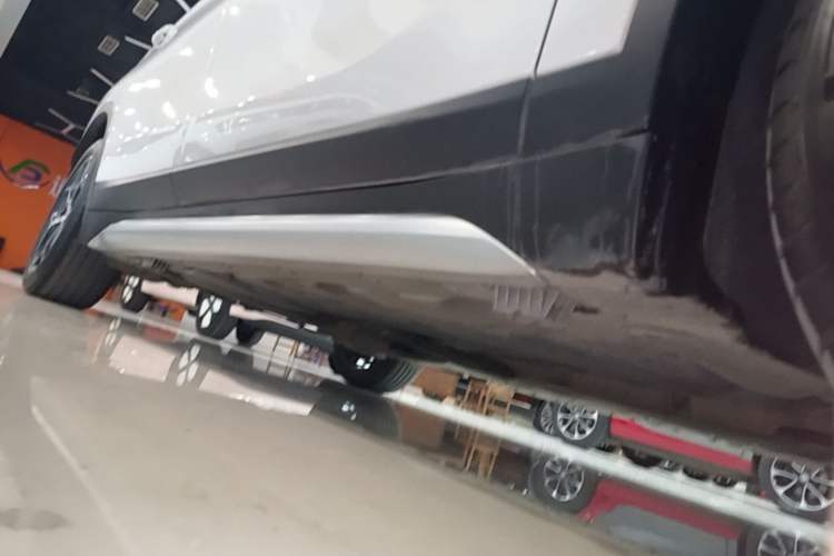 Used BMW X1 2016 sDrive20Li Luxury Model Right Side Sill