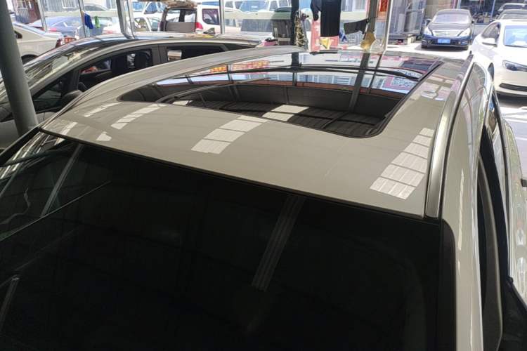 Used BMW X1 2016 sDrive18Li Luxury Model Roof