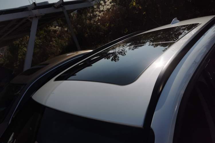 Used BMW X1 2016 sDrive18Li Fashion Model Roof