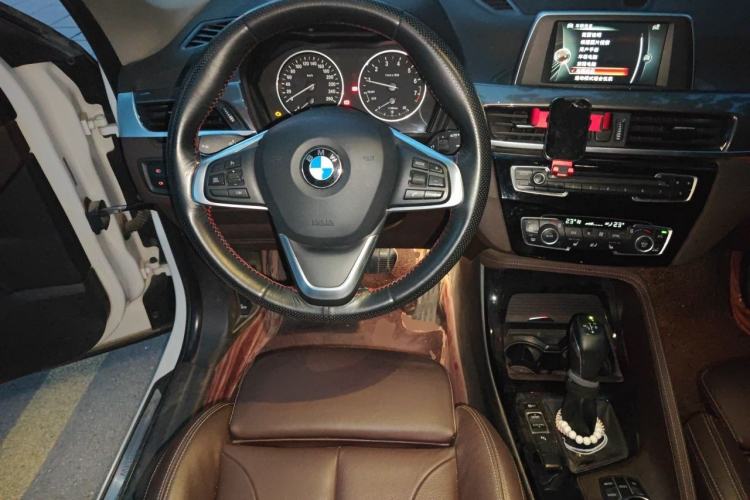 Used BMW X1 2016 sDrive20Li Luxury Model Steering Wheel