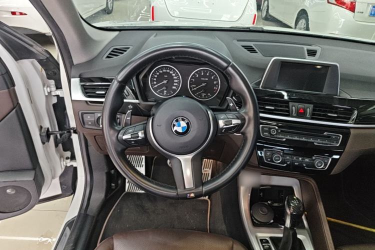 Used BMW X1 2016 sDrive20Li Luxury Model Steering Wheel