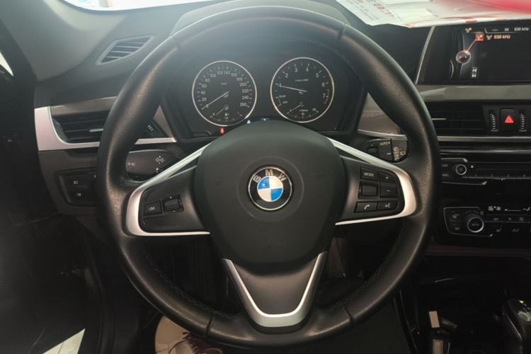 Used BMW X1 2016 sDrive18Li Luxury Model Steering Wheel