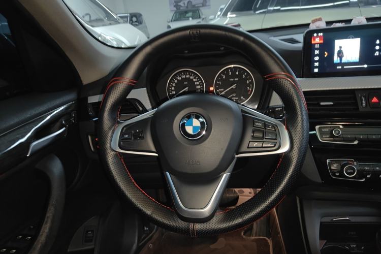 Used BMW X1 2016 sDrive18Li Premium Edition Steering Wheel