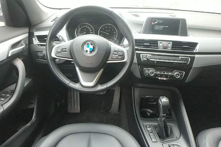 Used BMW X1 2016 sDrive18Li Premium Edition Steering Wheel
