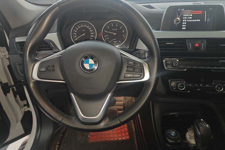 Used BMW X1 2016 sDrive18Li Fashion Model Steering Wheel