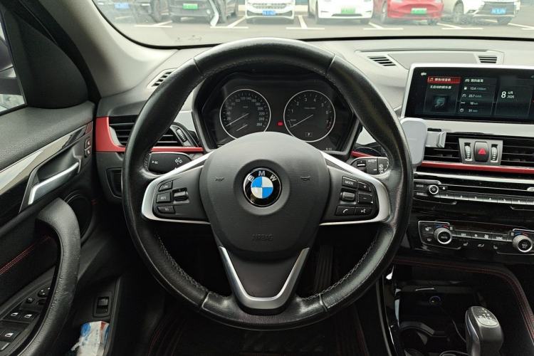 Used BMW X1 2016 xDrive20Li Luxury Model Steering Wheel