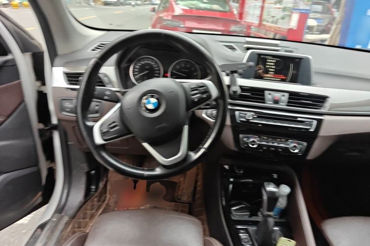 Used BMW X1 2016 sDrive18Li Luxury Model Steering Wheel