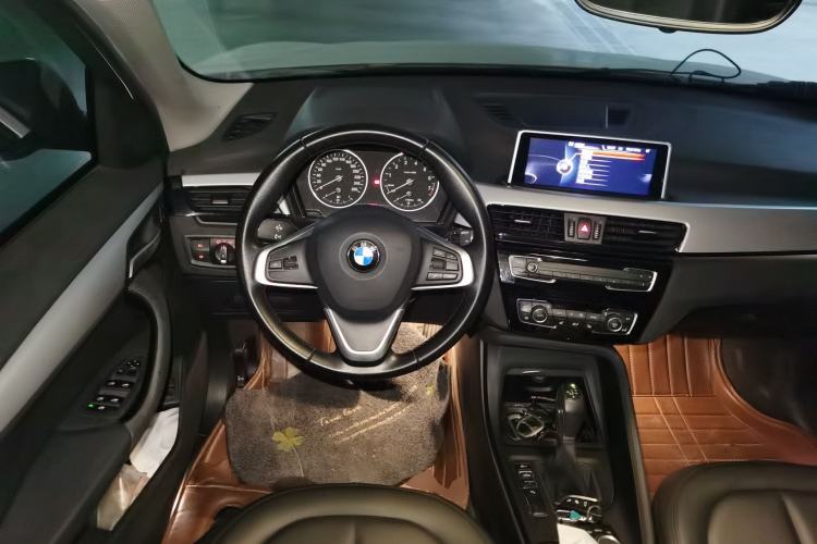 Used BMW X1 2016 sDrive18Li Premium Edition Steering Wheel