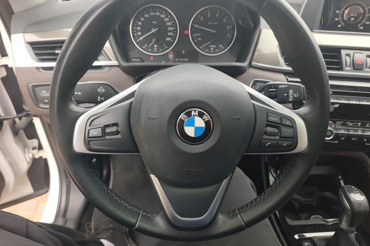 Used BMW X1 2016 sDrive18Li Luxury Model Steering Wheel