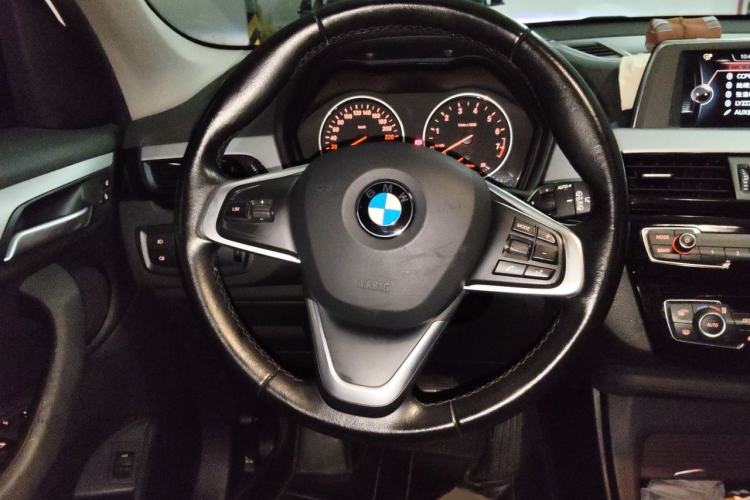 Used BMW X1 2016 sDrive18Li Premium Edition Steering Wheel