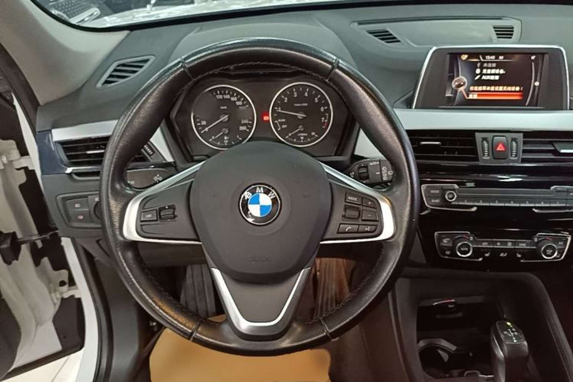 Used BMW X1 2016 sDrive18Li Premium Edition Steering Wheel