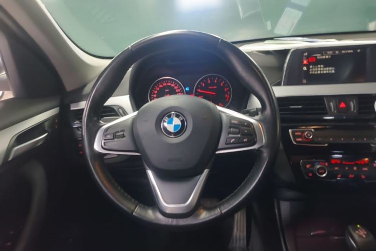 Used BMW X1 2016 sDrive18Li Premium Edition Steering Wheel