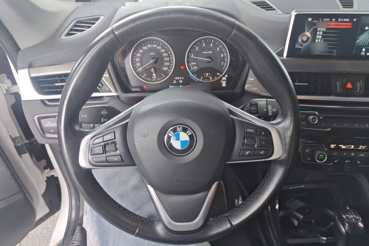 Used BMW X1 2016 xDrive20Li Luxury Model Steering Wheel