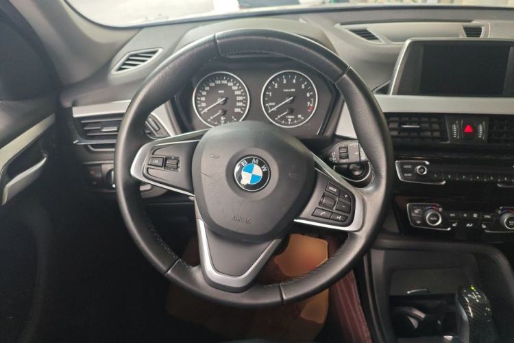 Used BMW X1 2016 sDrive18Li Premium Edition Steering Wheel
