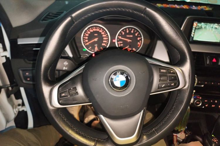 Used BMW X1 2016 sDrive18Li Premium Edition Steering Wheel