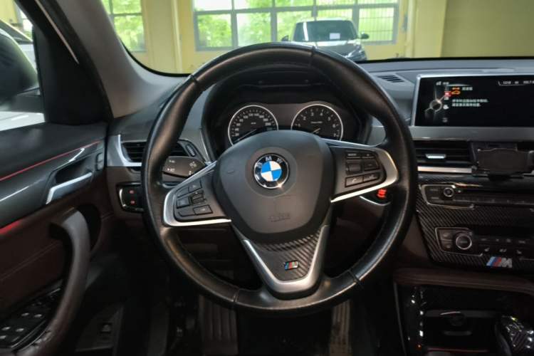 Used BMW X1 2016 xDrive20Li Luxury Model Steering Wheel