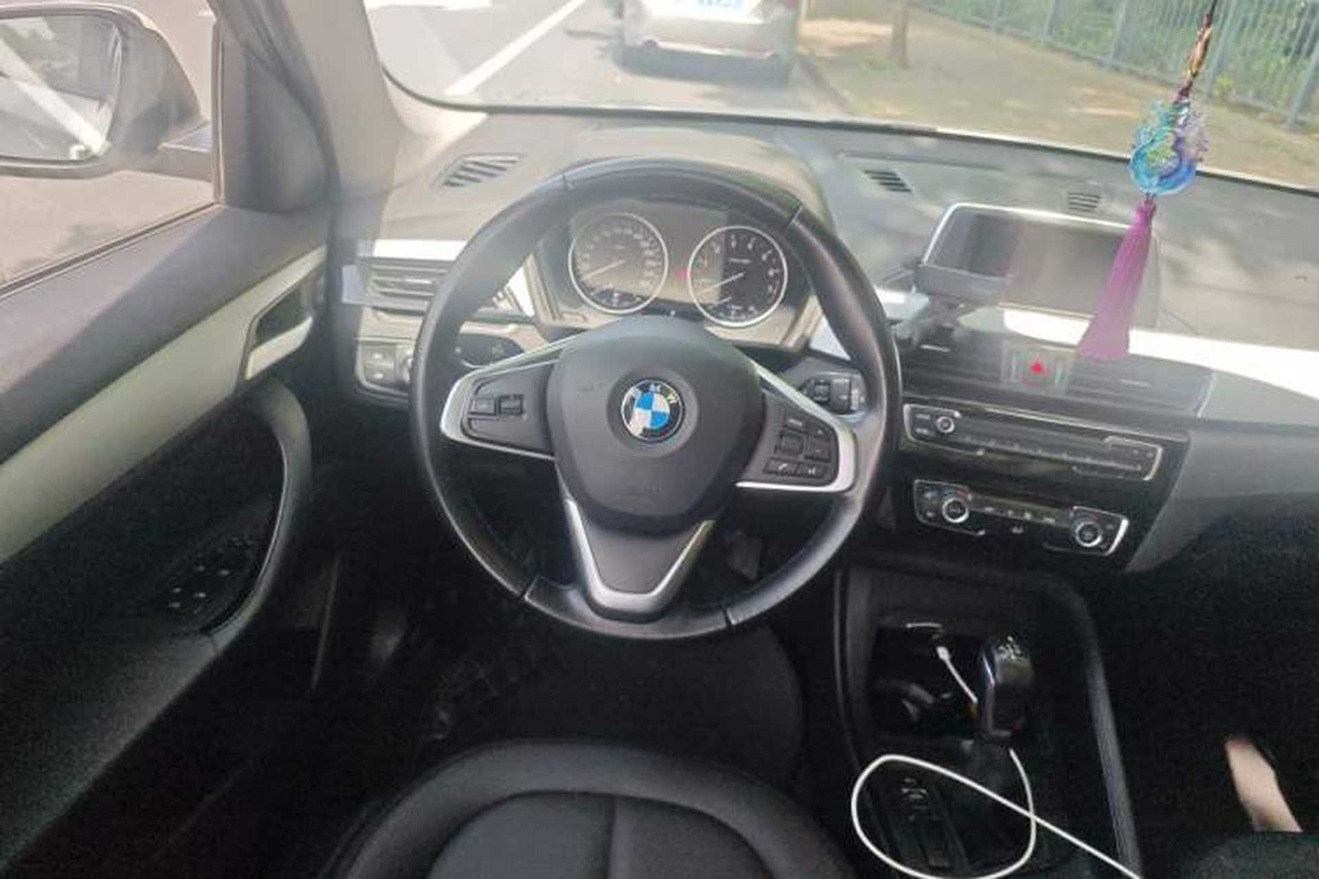 Used BMW X1 2016 sDrive18Li Fashion Model Steering Wheel