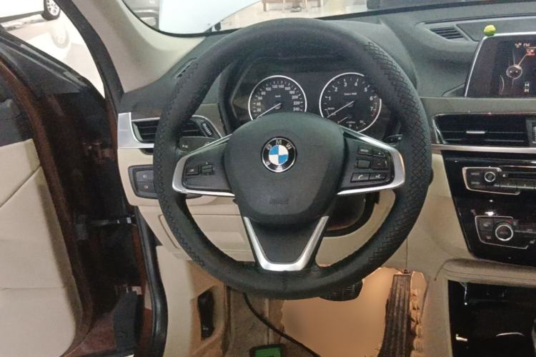 Used BMW X1 2016 sDrive18Li Luxury Model Steering Wheel