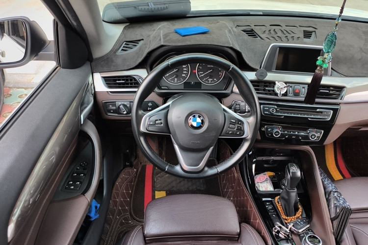 Used BMW X1 2016 sDrive20Li Luxury Model Steering Wheel