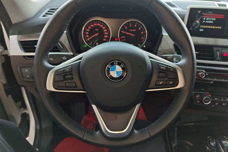 Used BMW X1 2016 xDrive20Li Luxury Model Steering Wheel