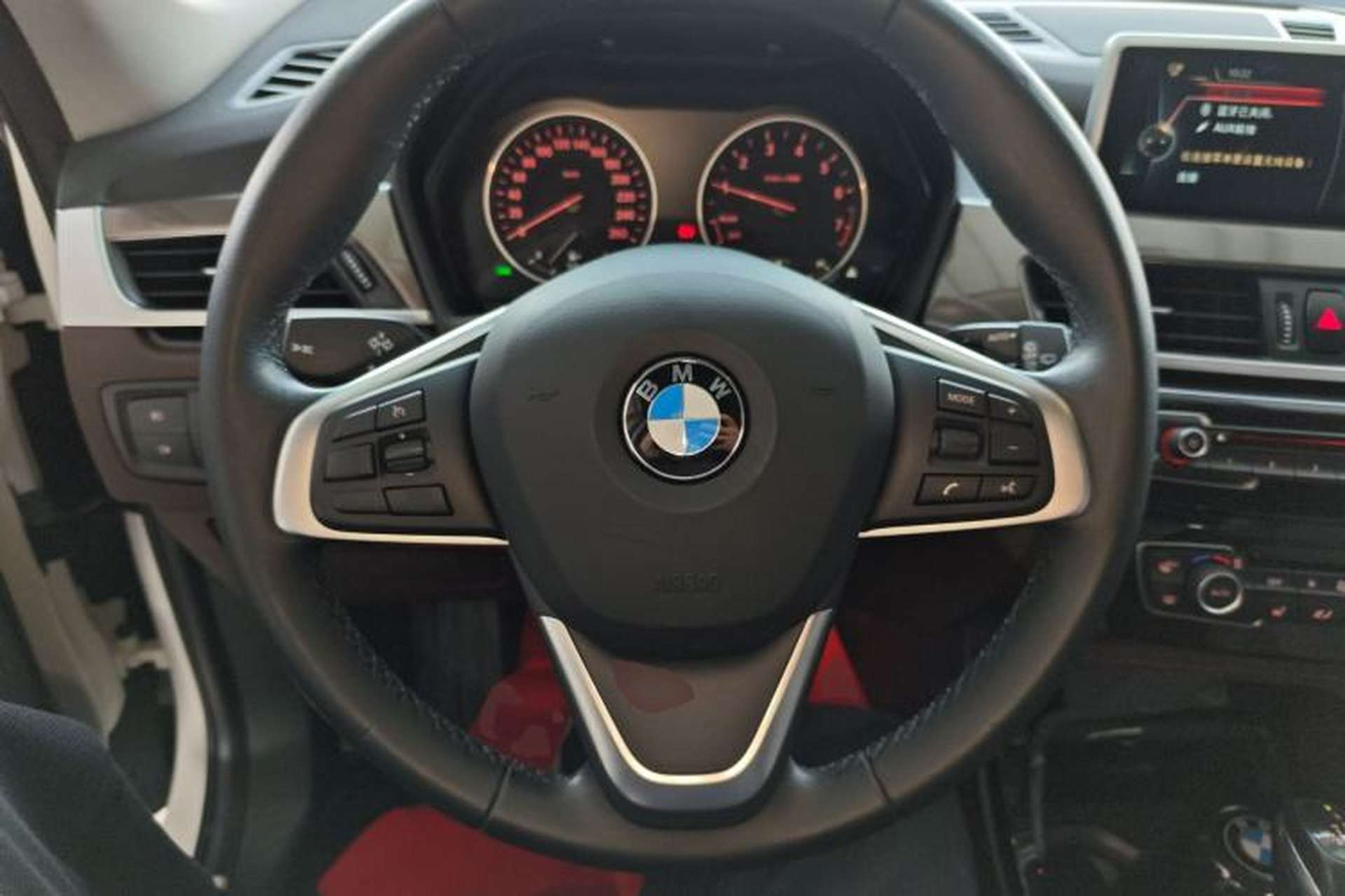 Used BMW X1 2016 xDrive20Li Luxury Model Steering Wheel