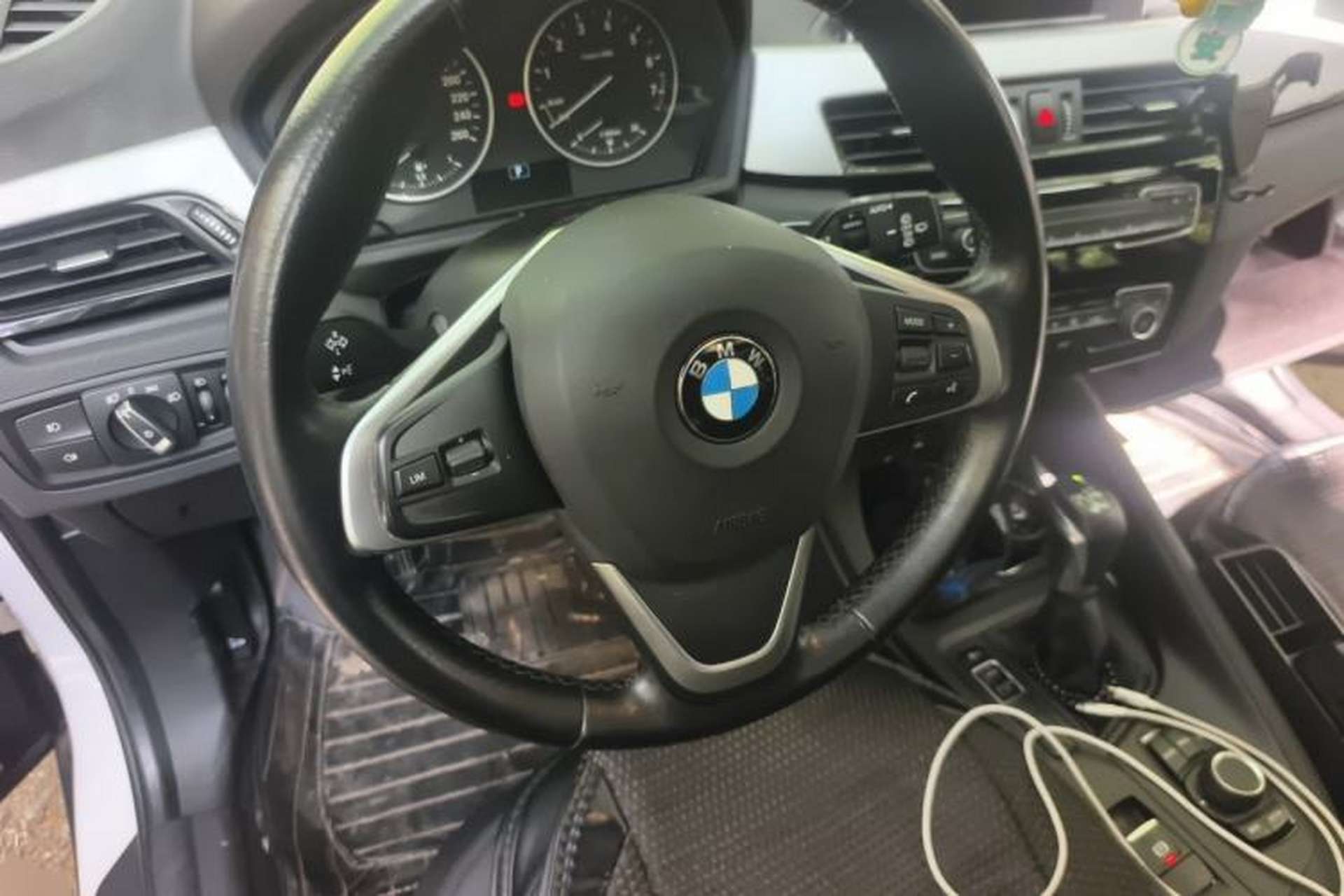 Used BMW X1 2016 sDrive18Li Fashion Model Steering Wheel