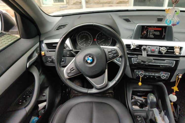 Used BMW X1 2016 sDrive18Li Premium Edition Steering Wheel