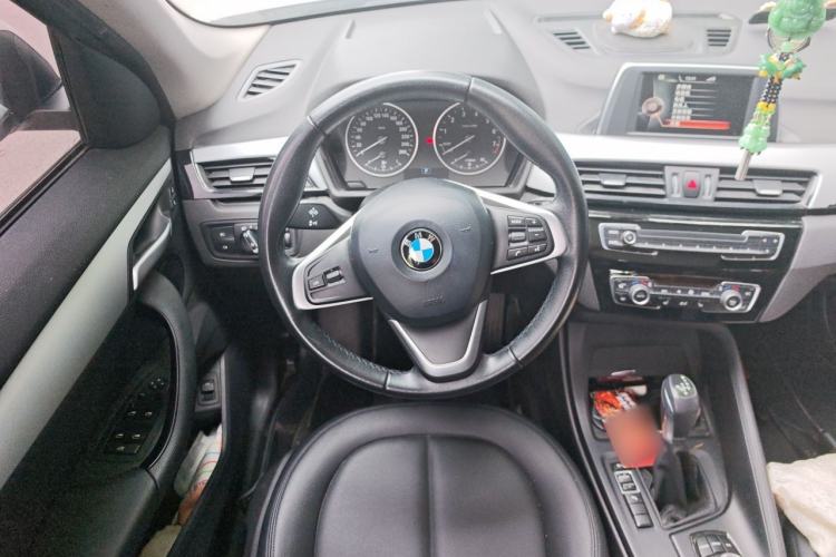 Used BMW X1 2016 sDrive18Li Premium Edition Steering Wheel