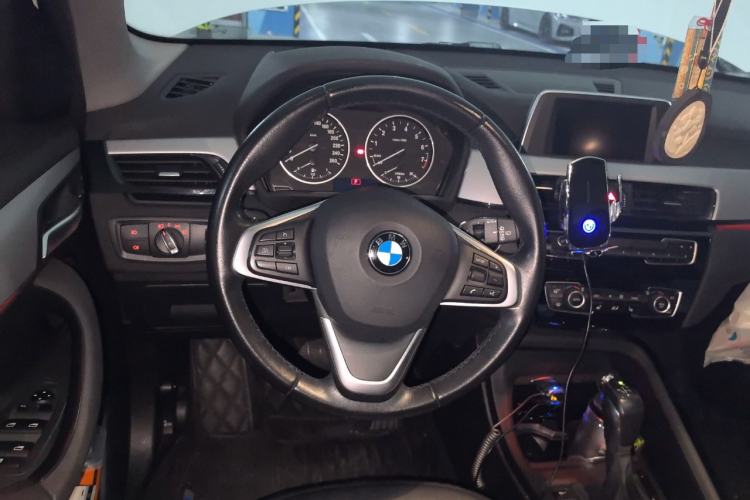 Used BMW X1 2016 sDrive18Li Premium Edition Steering Wheel