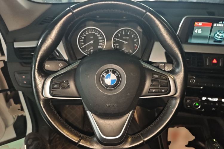 Used BMW X1 2016 sDrive18Li Fashion Model Steering Wheel