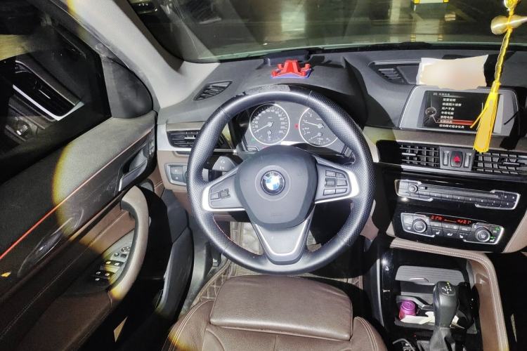 Used BMW X1 2016 sDrive20Li Luxury Model Steering Wheel