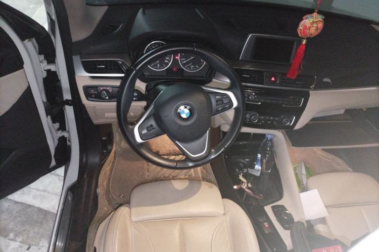 Used BMW X1 2016 sDrive18Li Luxury Model Steering Wheel