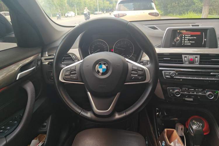 Used BMW X1 2016 sDrive20Li Luxury Model Steering Wheel