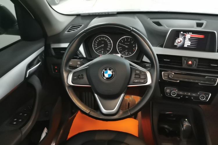 Used BMW X1 2016 sDrive18Li Premium Edition Steering Wheel