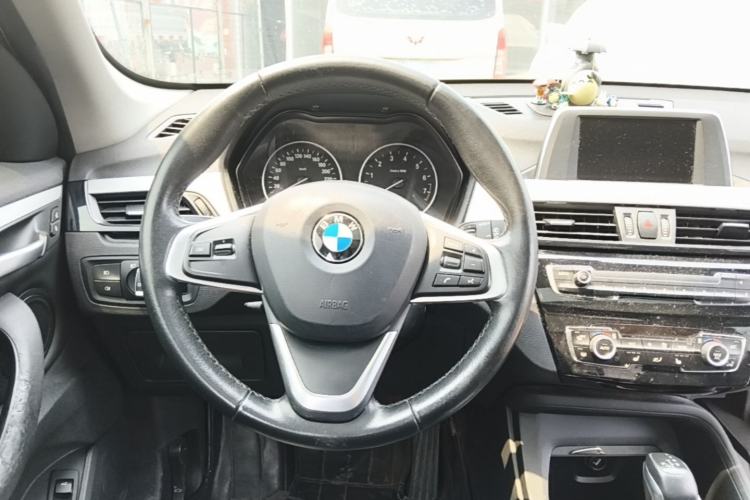 Used BMW X1 2016 sDrive18Li Premium Edition Steering Wheel